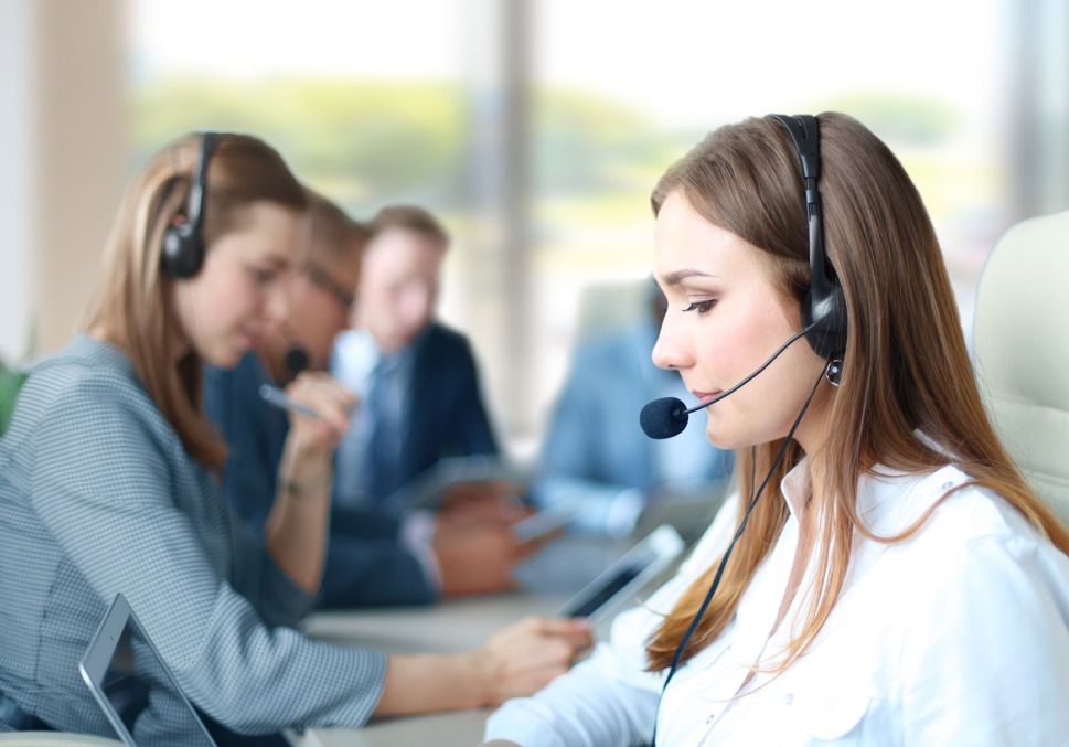 Call Centers of Public Administrations: Citizens Demand Good Customer Service